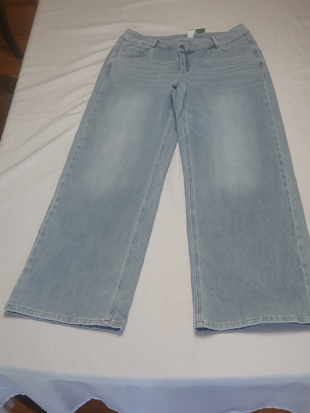 NWT! HALARA Flex Denim Jeans Size 14.